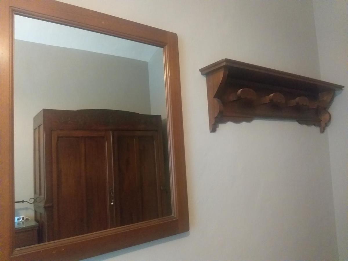 Mosci'S Bed & Beer Bed & Breakfast San Damiano d'Asti ภายนอก รูปภาพ