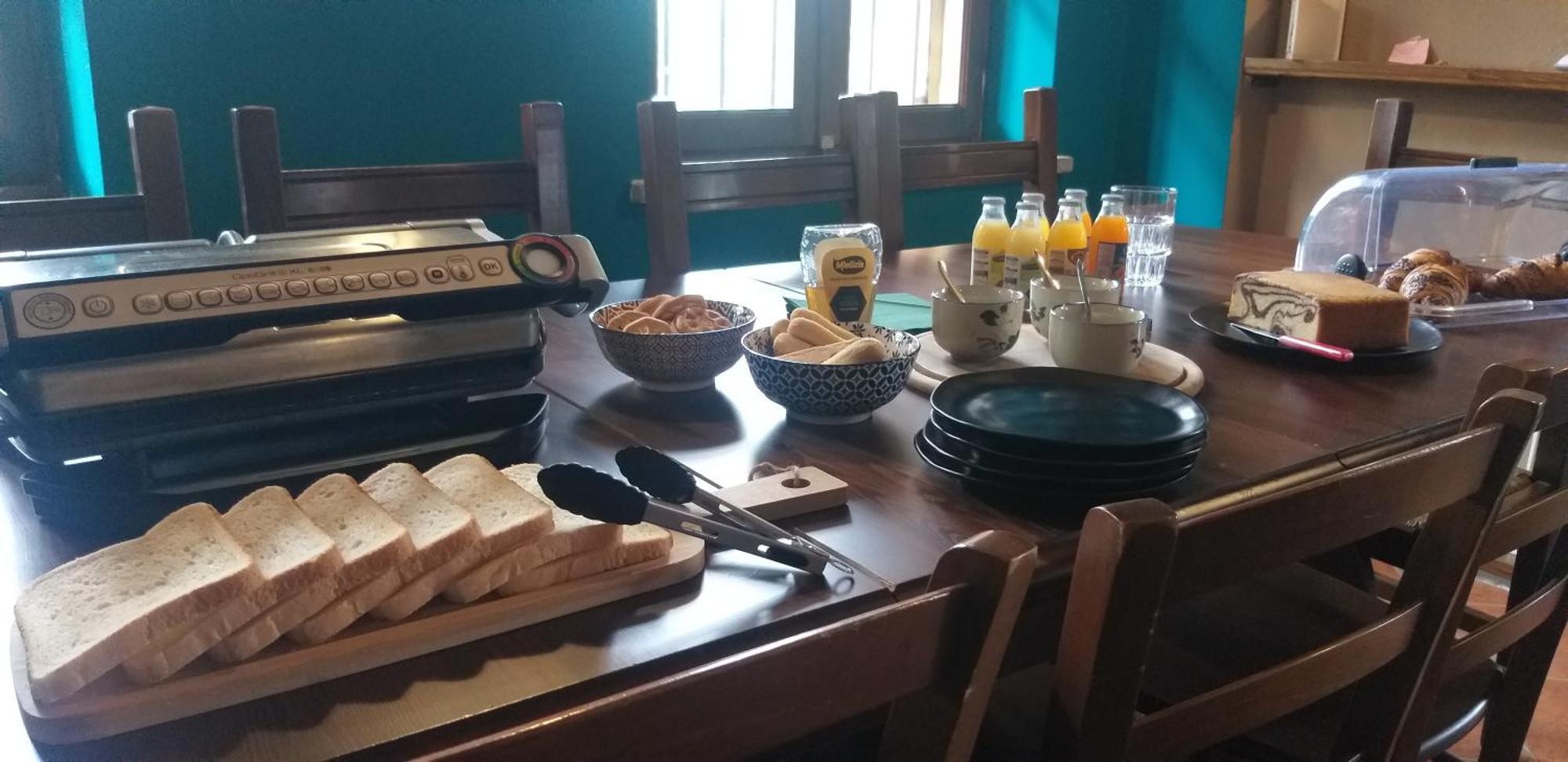 Mosci'S Bed & Beer Bed & Breakfast San Damiano d'Asti ภายนอก รูปภาพ